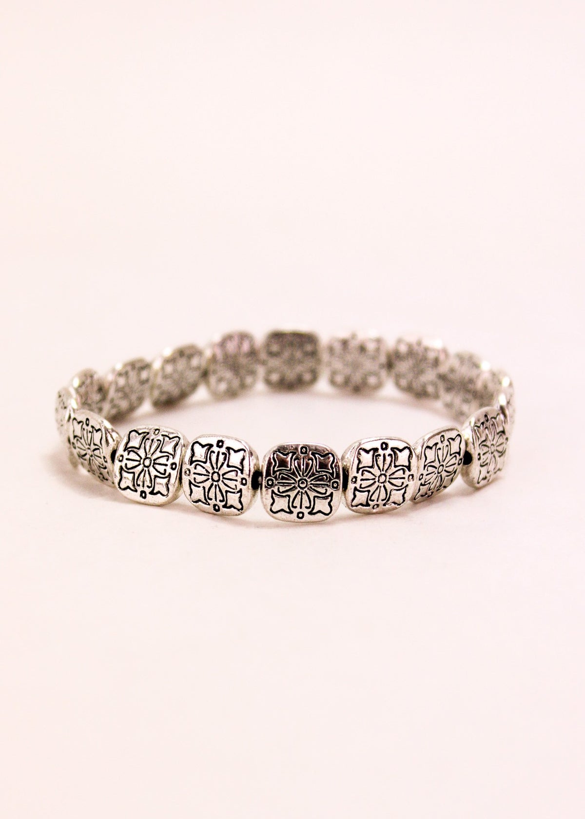 Quatrefoil Alloy Stretch Bracelet #19
