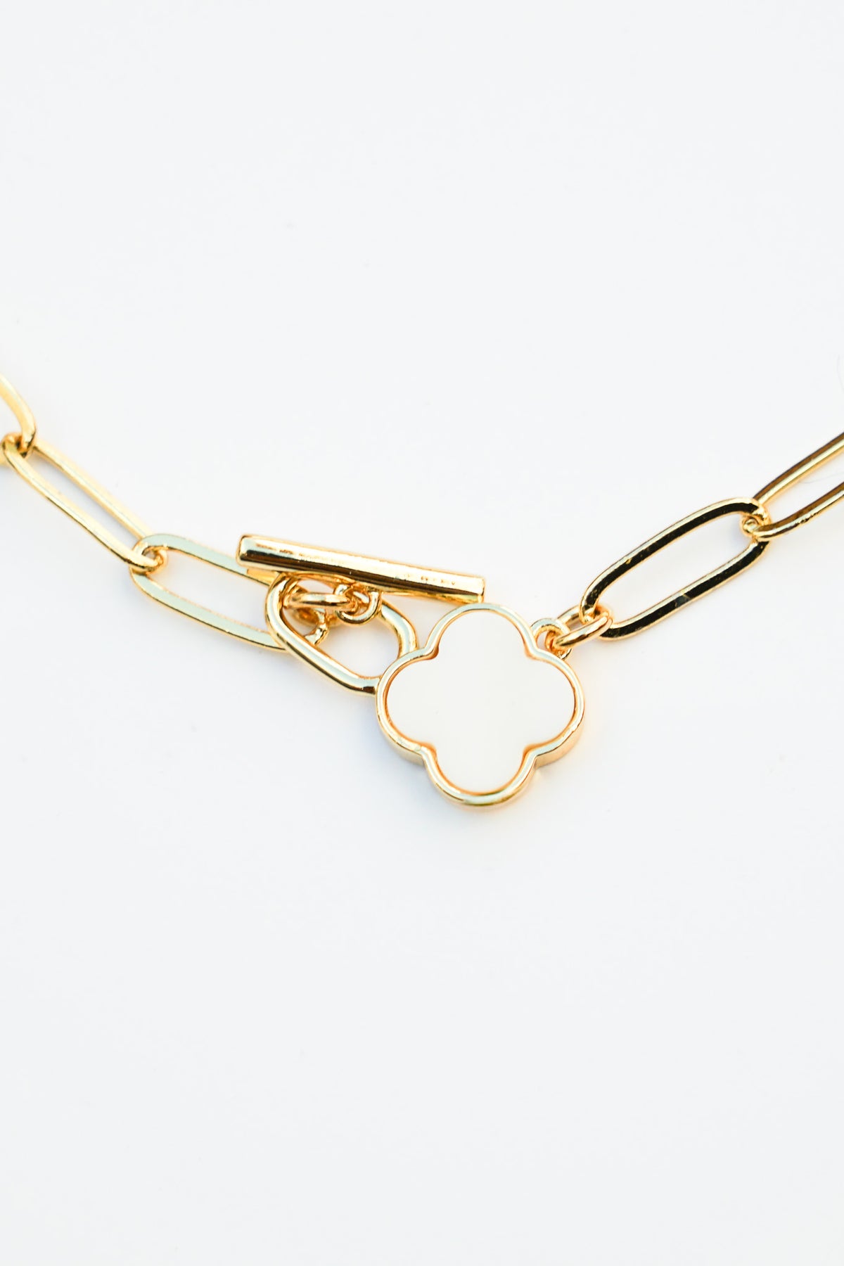 Simple Clover Link Necklace | Shop Bali Queen