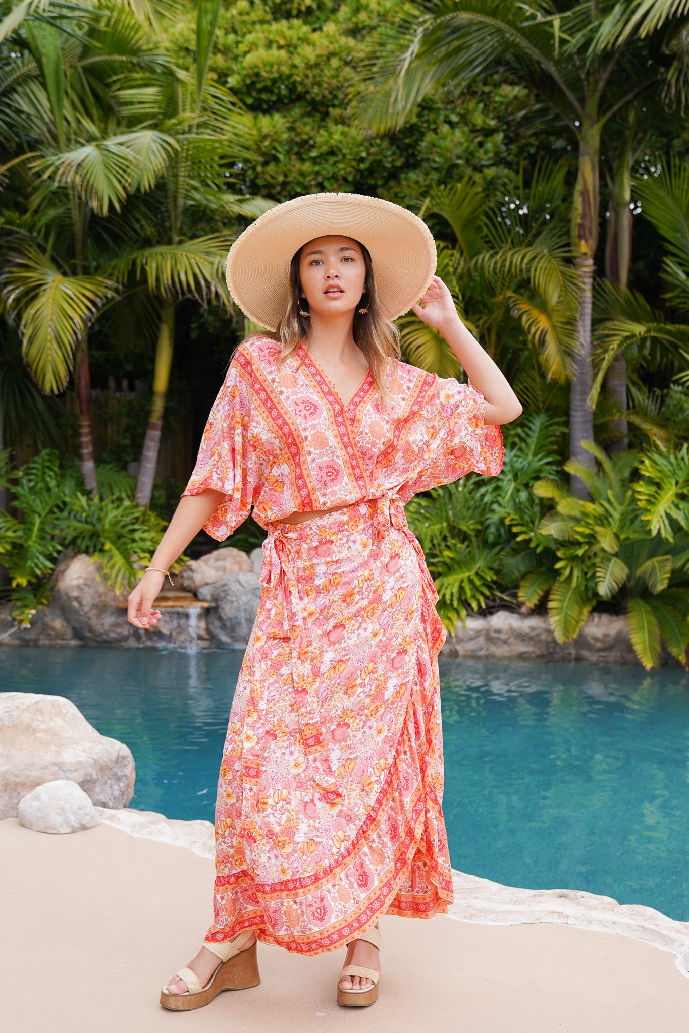 Envelope skirt queen hotsell