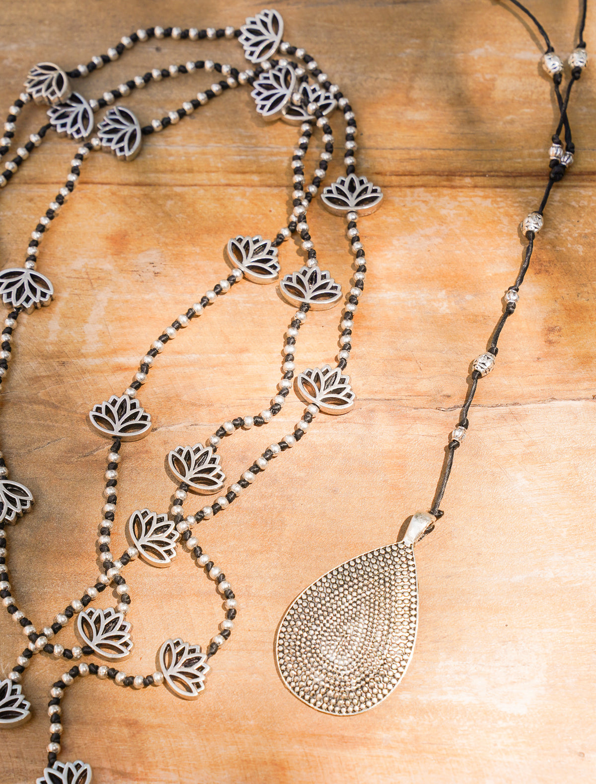Solid Teardrop Alloy Necklace | Shop Bali Queen