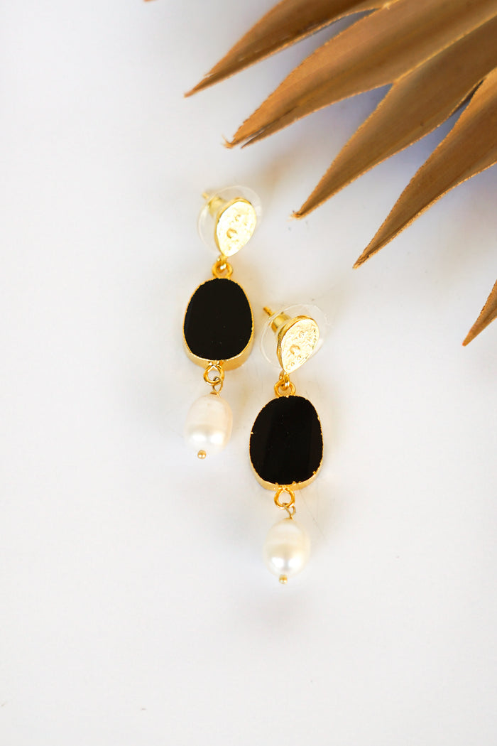 Dasha Onyx Pearl Drop Earring | Shop Bali Queen