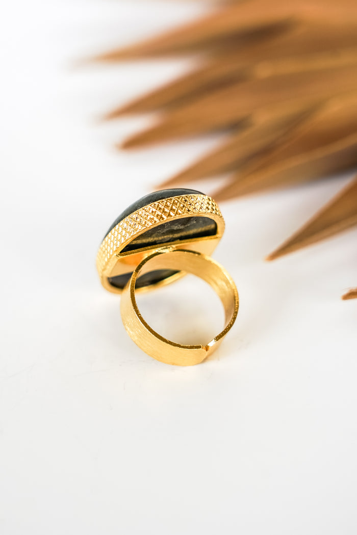 Dasha Labradorite Ring | Shop Bali Queen