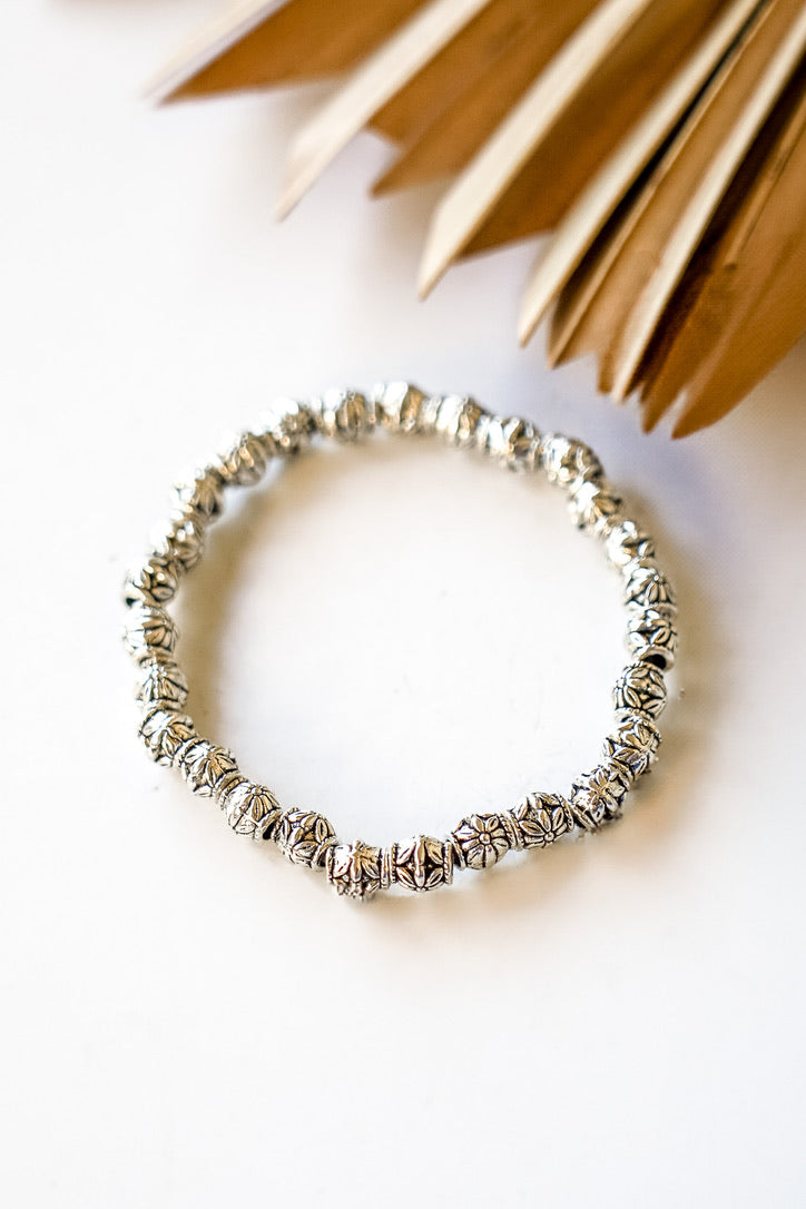 Lily Alloy Stretch Bracelet #51 | Shop Bali Queen