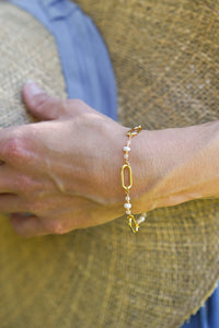 Energy Link Pearl Bracelet | Shop Bali Queen