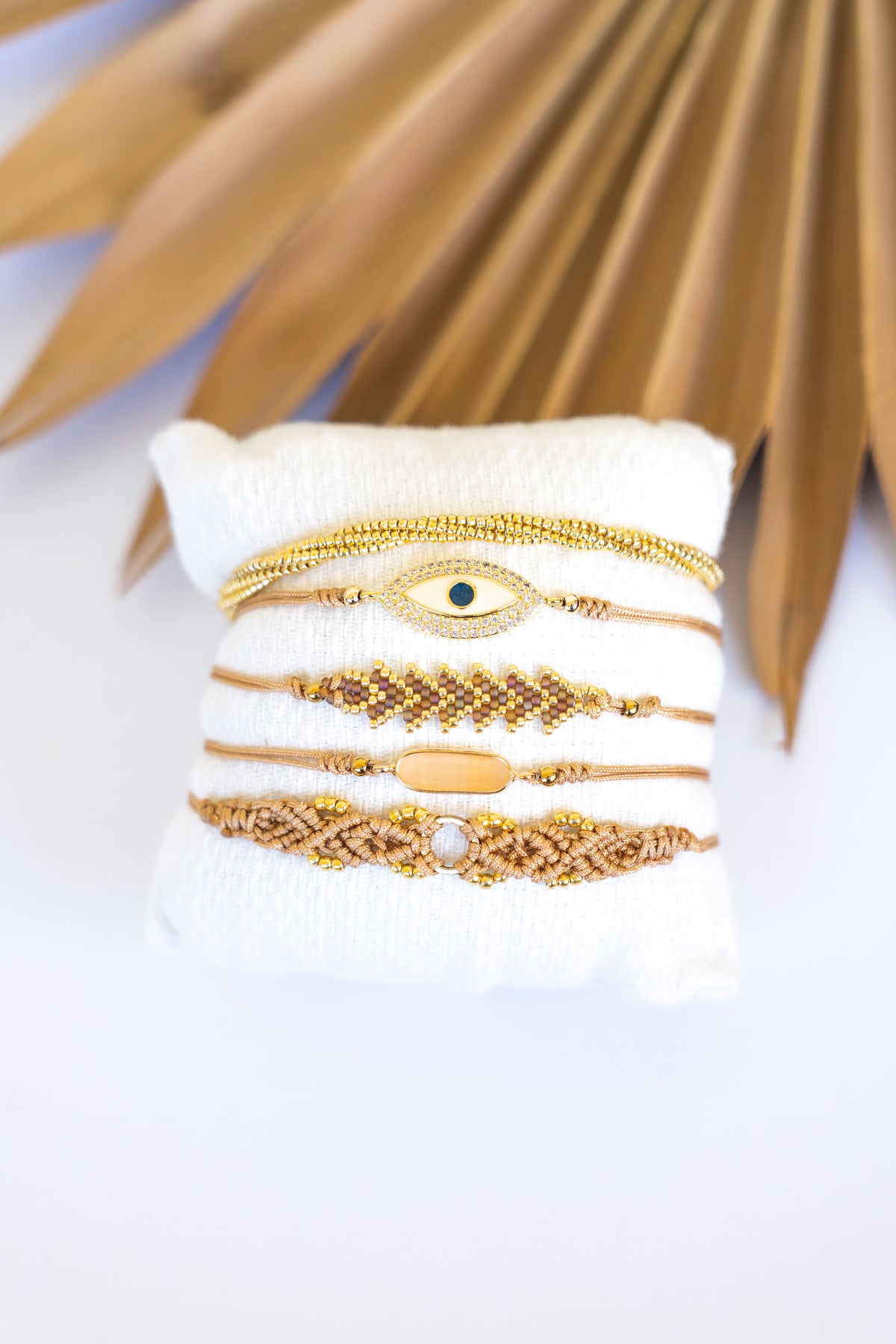 Crystal 5 Pack Pull Bracelet Tray (Natural) | Shop Bali Queen