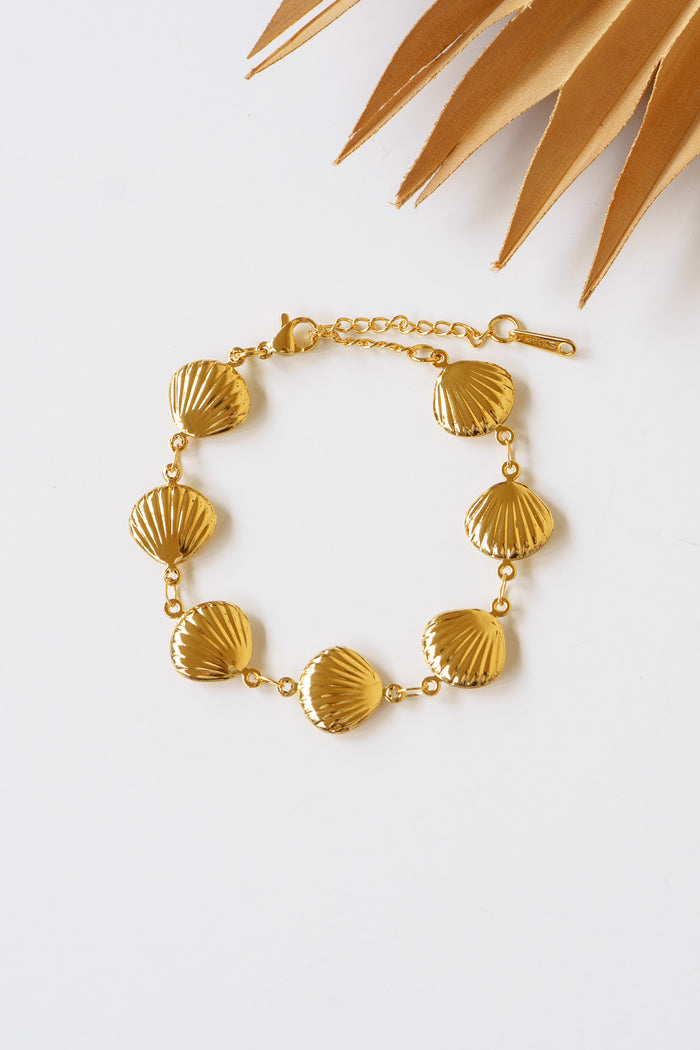 Golden Shell Bracelet | Shop Bali Queen