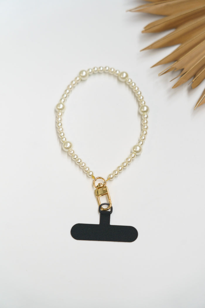Pearl Resort Phone Wristlet | Shop Bali Queen