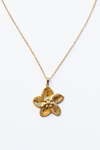 Island Bloom Pendant Necklace | Shop Bali Queen