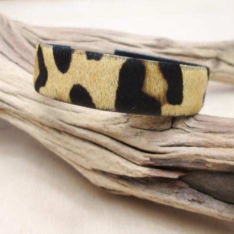 Slim Animal Print Cuff