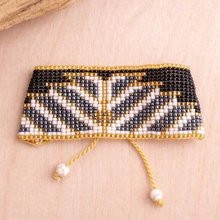 Mumbai Arrow Pull Bracelet