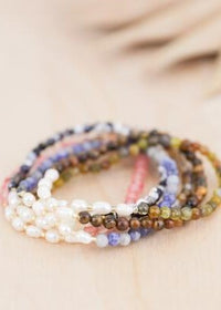 La Perla Lots of Pearls Stretch Bracelet | Shop Bali Queen