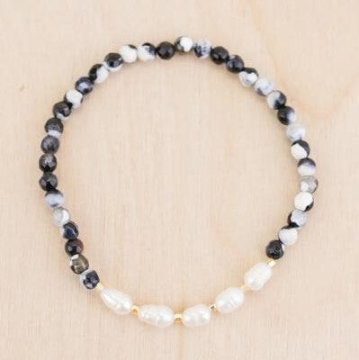 La Perla Lots of Pearls Stretch Bracelet | Shop Bali Queen