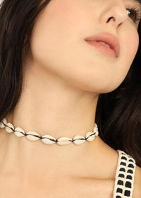 Cowrie Pull Choker