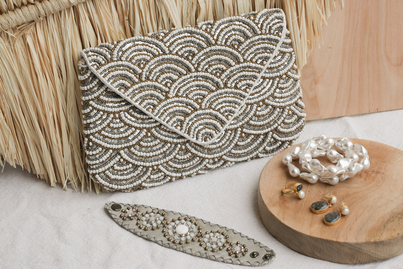Grandma Pearls Stretch Bracelet | Shop Bali Queen