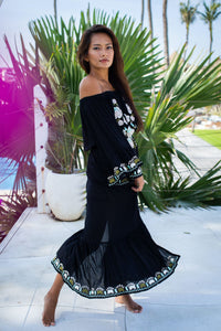 Bali Queen, Coco Rose, Resort Wear, Pool Wear, Bathing Suit Coverup, Summer, Sundress, Summer Style, Beach Boutique, Bali, Travel, Boho Style, Tulum, Embroidery, Trending, Cruise Wear, Vacation, Beach Wear, Insta Beachwear, Lifestyle, Swim, Caftan, Shop Online, Maxi, Embroidery, Miranda.