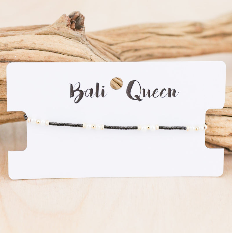 Bella Pearl Single Pull Bracelet