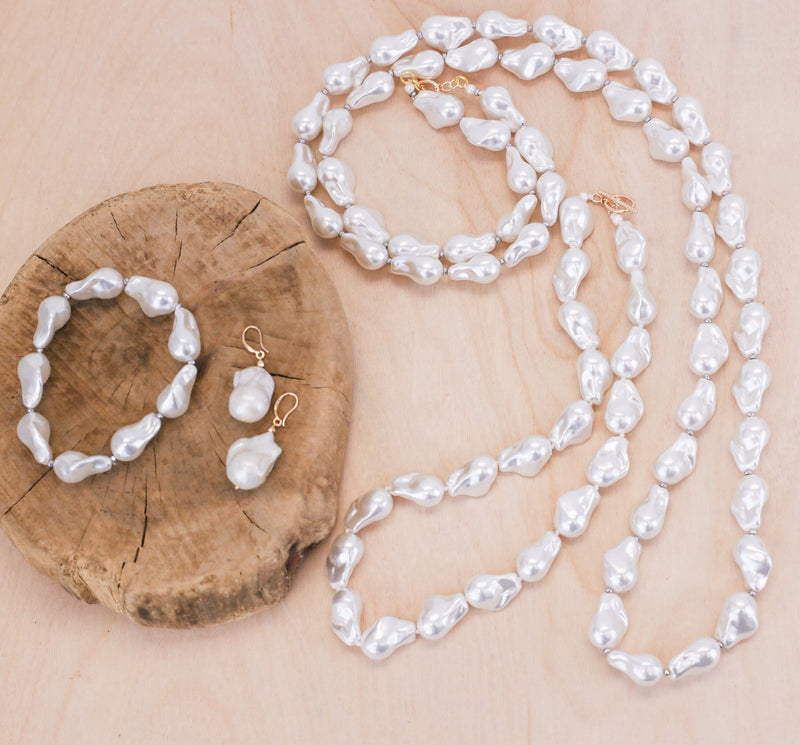 Grandma Pearls Stretch Bracelet | Shop Bali Queen
