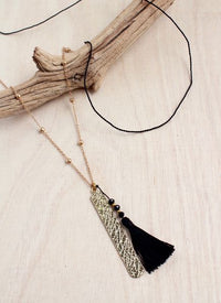 Etched Gold Bar Necklace