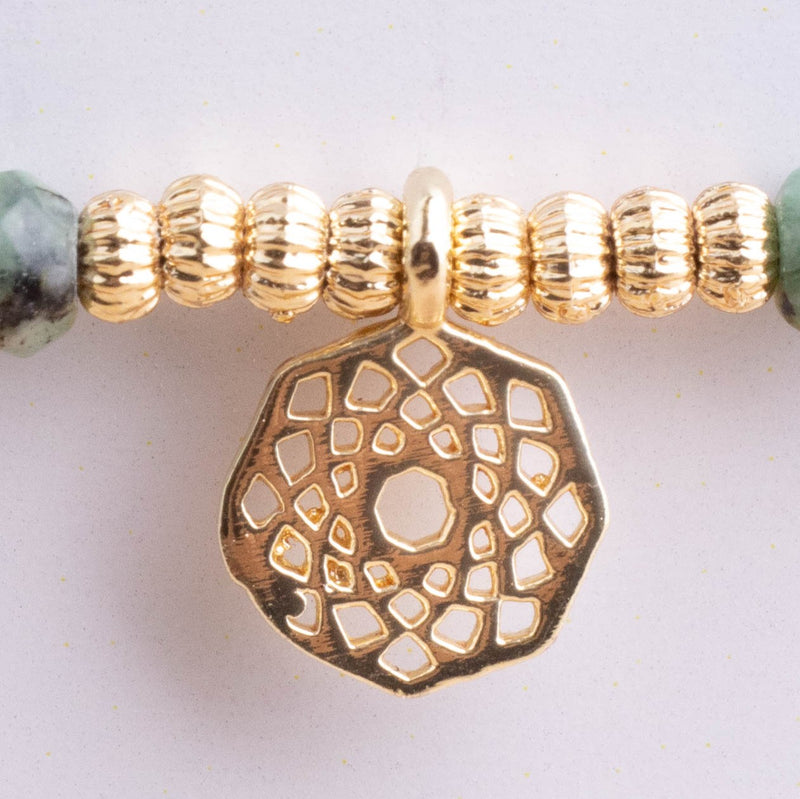 Medallion Stone Pull Bracelet | Shop Bali Queen